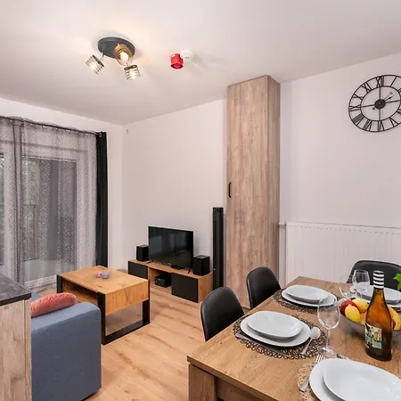 Apartwro 3Th - Apartament Przy Dworcu Glownym Pkp, Balkon, Garaz, Rowery Breslavia Exterior foto