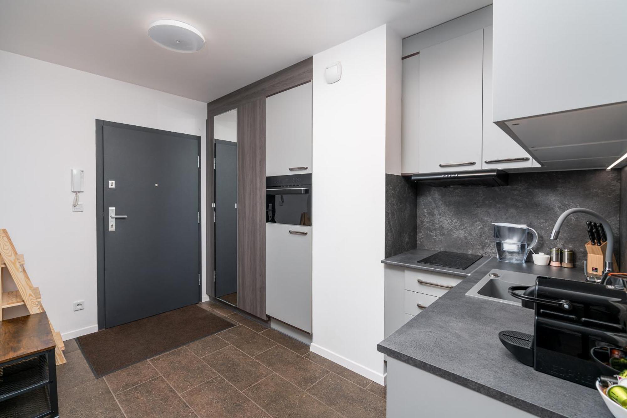 Apartment Apartwro 3th - Przy Dworcu Glownym Pkp, Balkon, Garaz, Rowery *